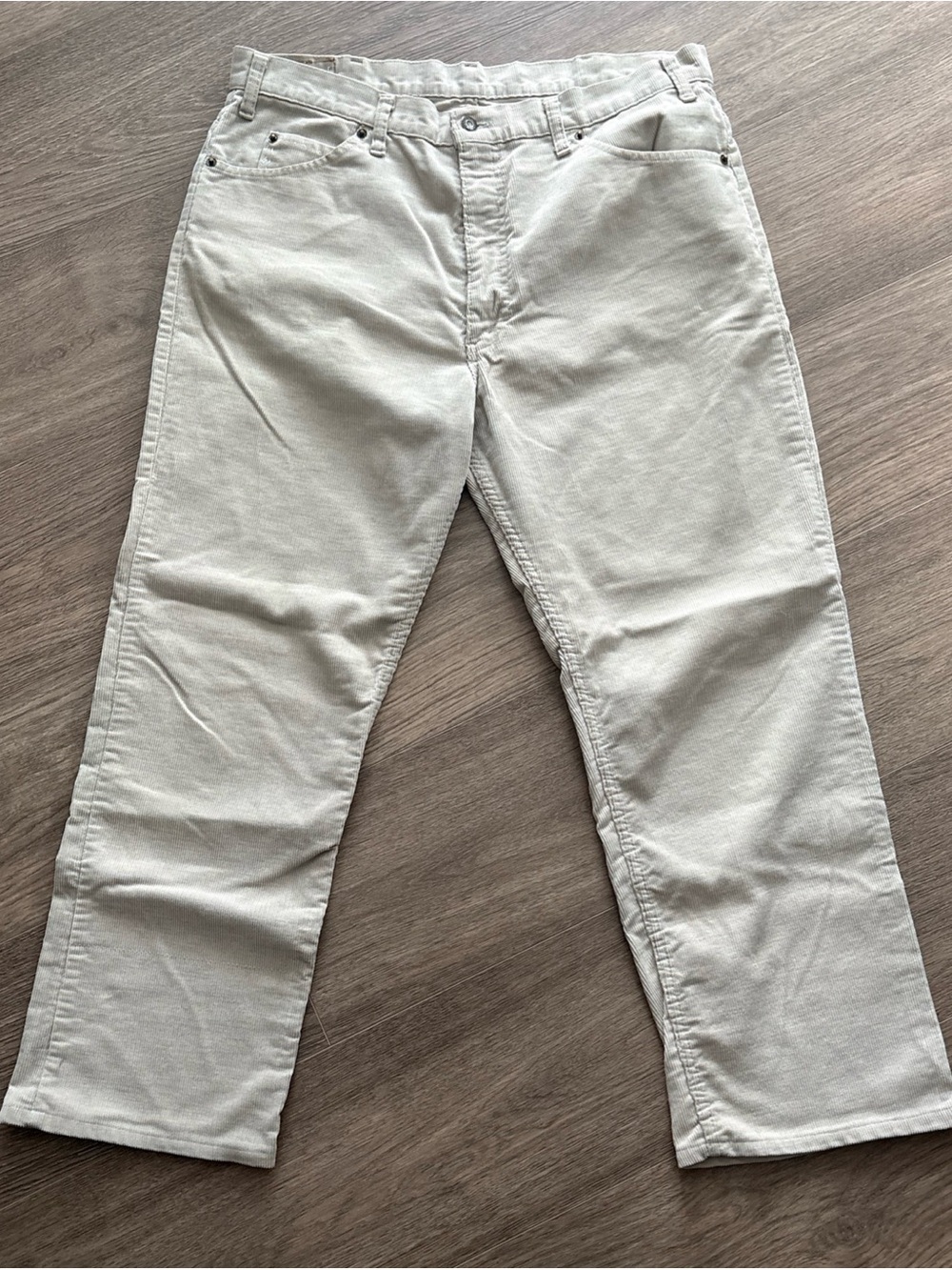 Men's vintage Levi’s 551 white tab corduroy light beige straight pants 34/32